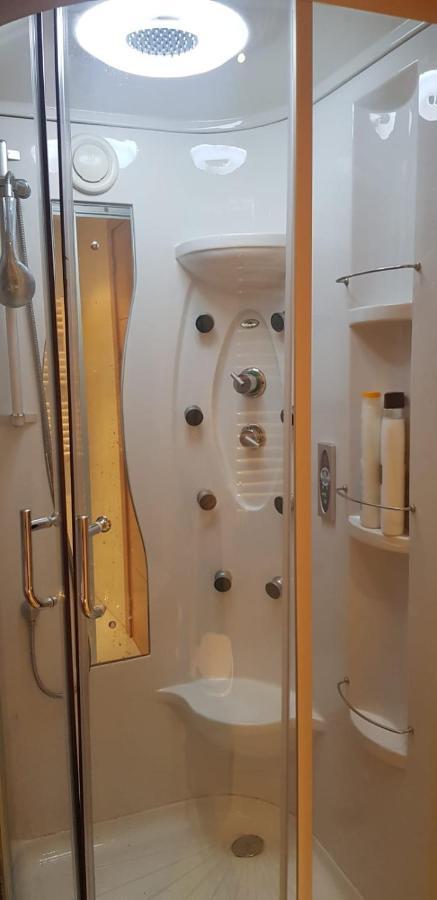 Rooms San Marcos Madrid Ngoại thất bức ảnh